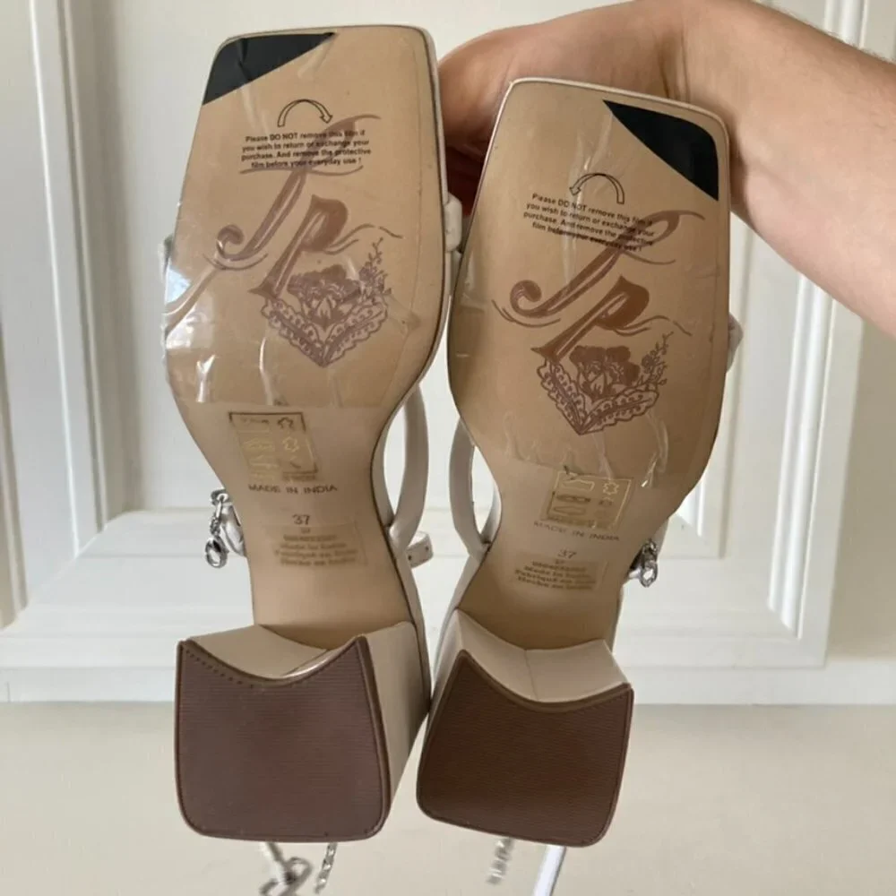 NWOB Free People Parker Creme Leather Chain Heels Sz 37